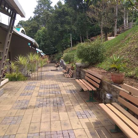 Windale Resorts Pooppara Экстерьер фото